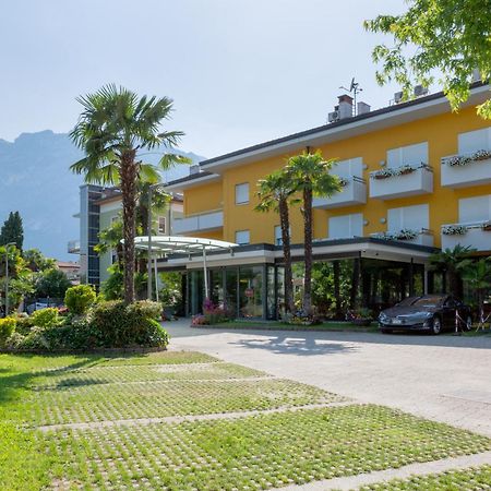 Appartamento Campagnola Mansardato Riva del Garda Eksteriør bilde